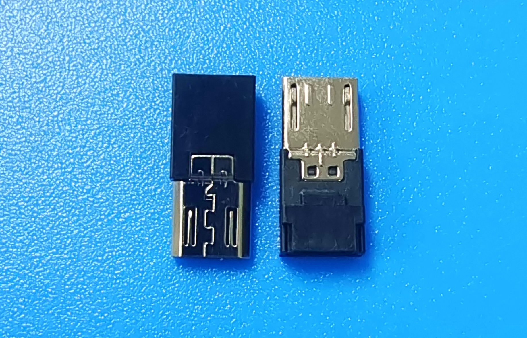 MICRO USB BM 刺破式